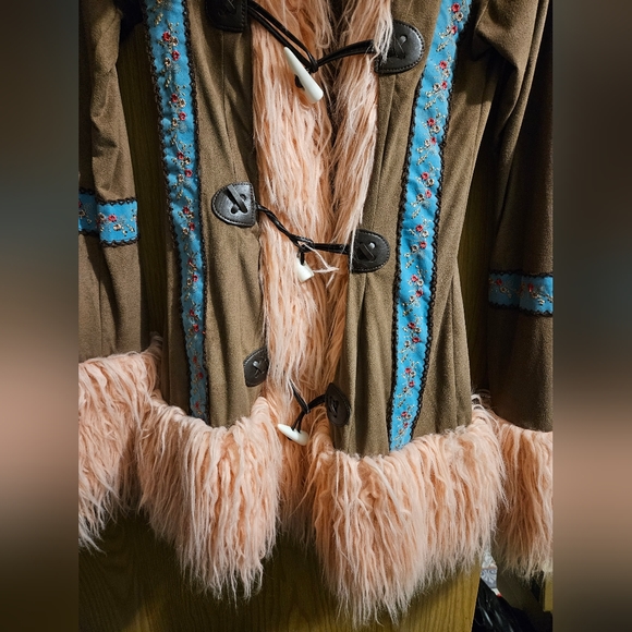 J Valentine Jacket - Picture 7 of 9